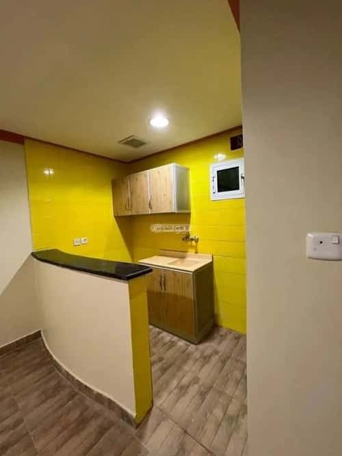 دور 6 غرف في العريجاء الغربي 4