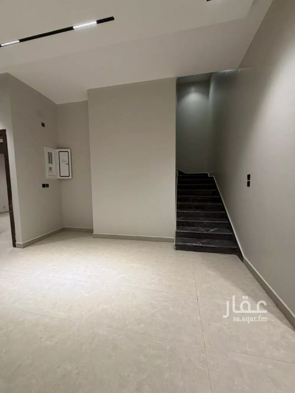 فيلا 6 غرف في الرمال 3