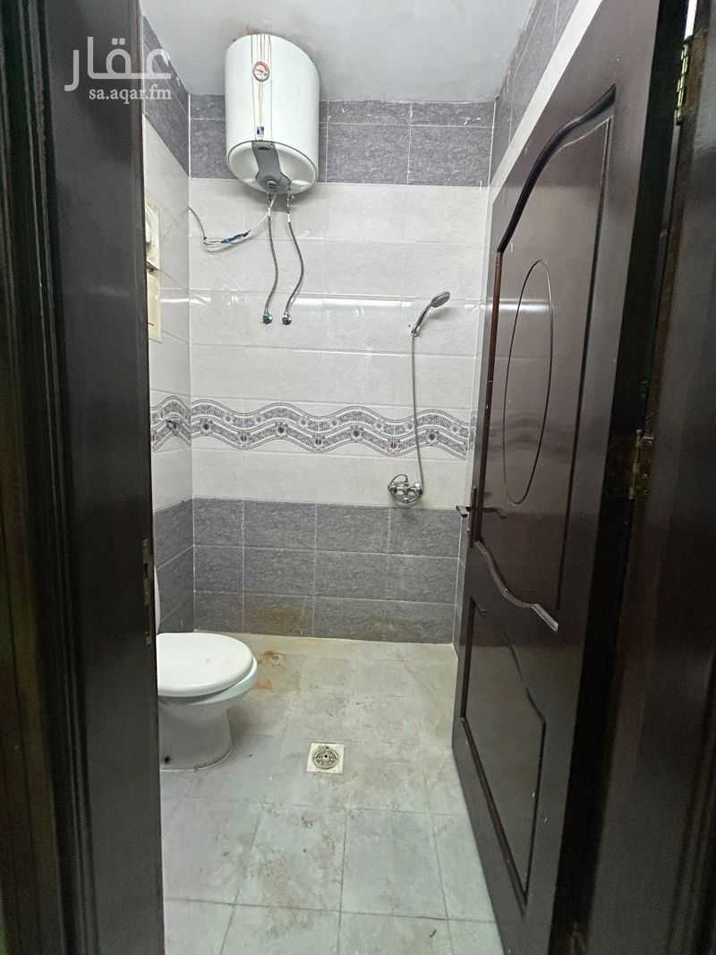 3 bedroom apartment in Al Salam, Madinah 6