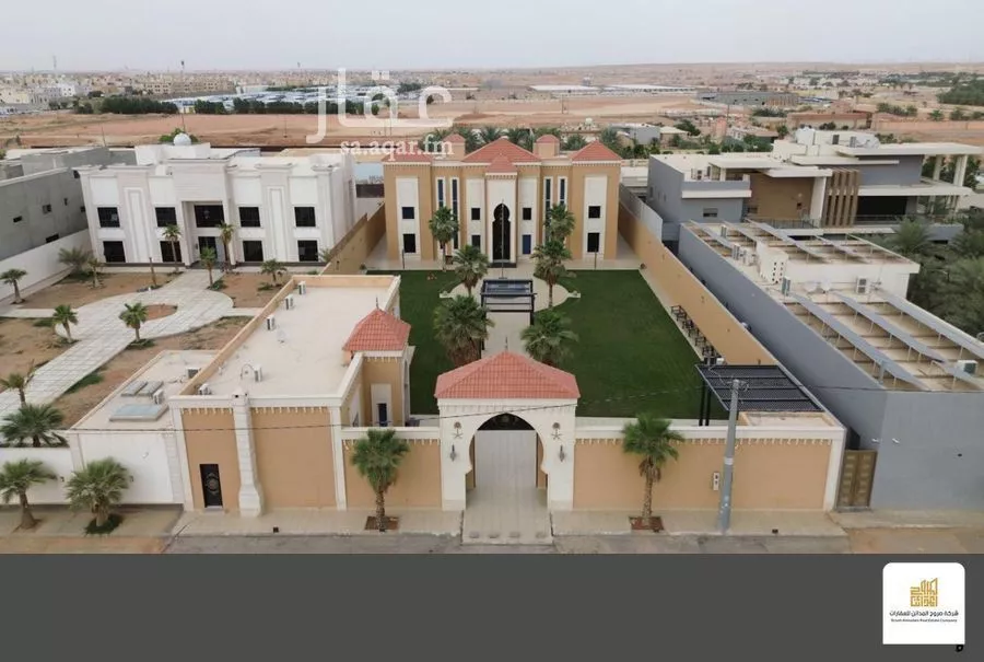 10 bedroom villa in Al Rimal 3