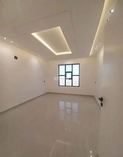 4 bedroom apartment in Okaz 3