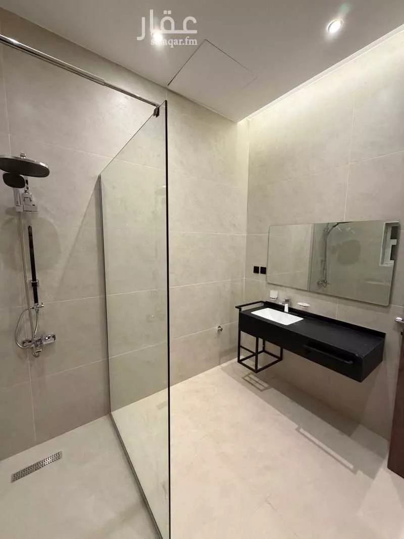 5 bedroom villa in Al Amwaj, Jeddah 23