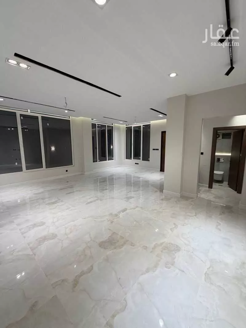 5 bedroom villa in Al Amwaj, Jeddah 10