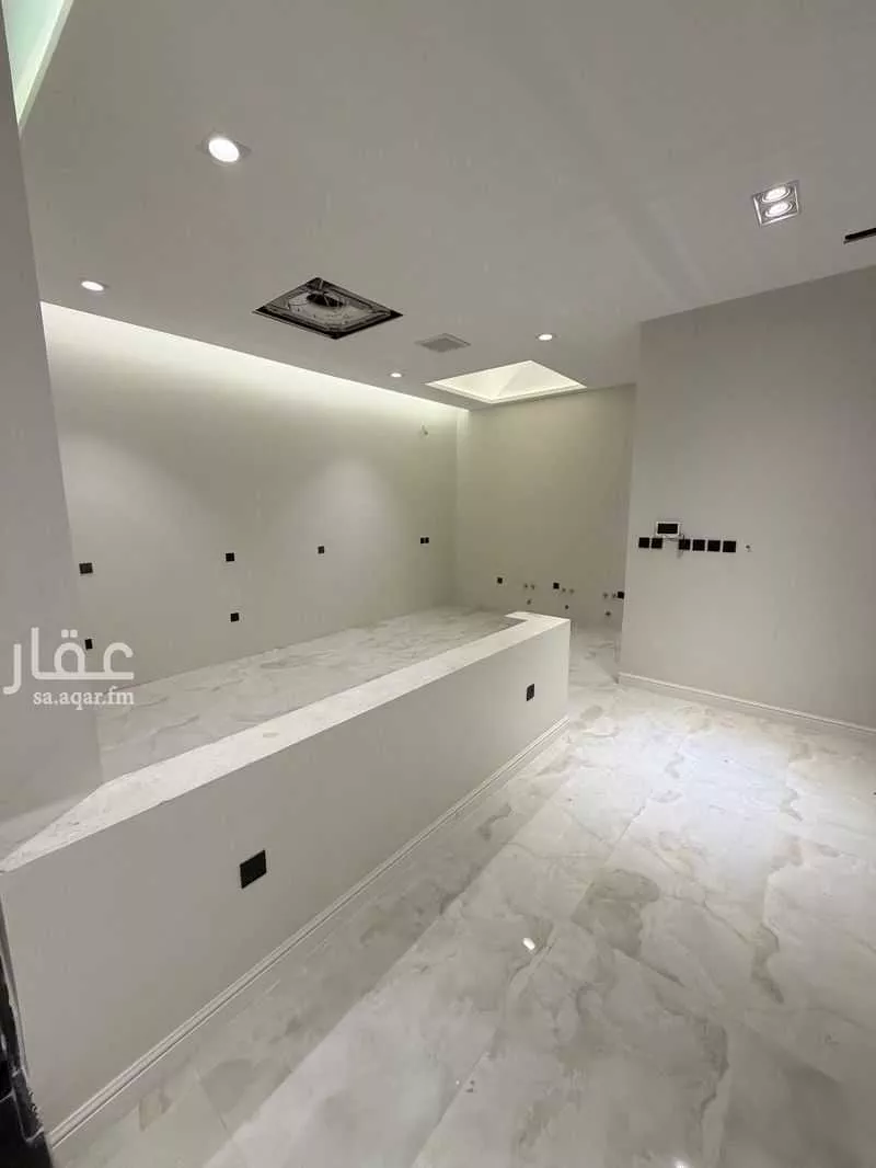 5 bedroom villa in Al Amwaj, Jeddah 12