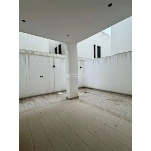 3 bedroom floor in Al Aridh 4