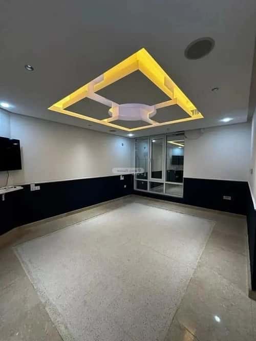 8 bedroom villa in Al Yasmin 3