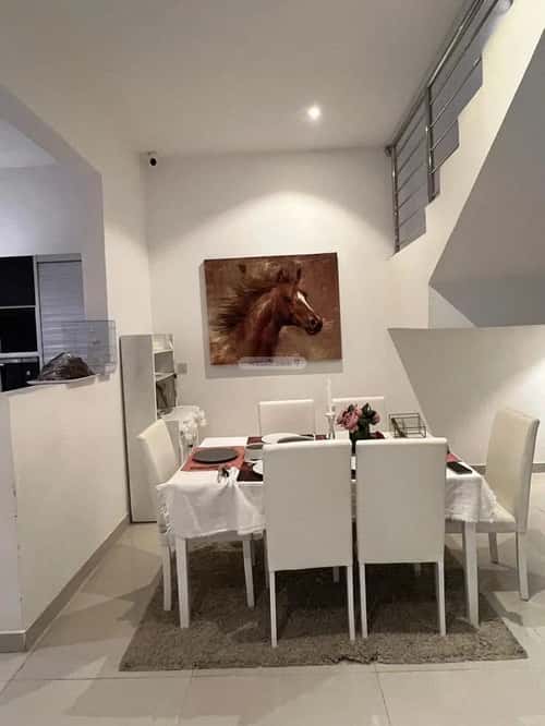 فيلا 5 غرف في العارض 4