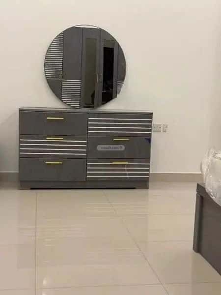 شقة 1 غرف في المونسية 4