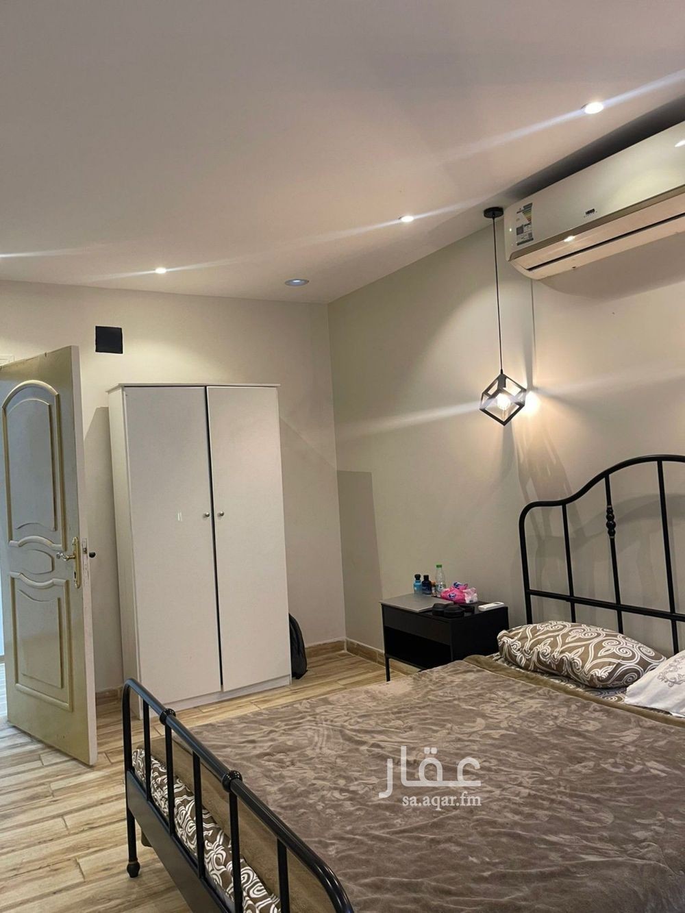 8 bedroom villa in Al Yarmouk, Riyadh 10