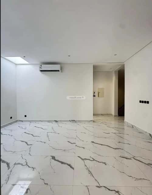 3 bedroom floor in Al Aridh 6