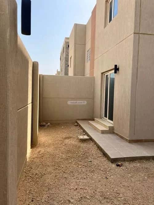 4 bedroom villa in Riyadh 10