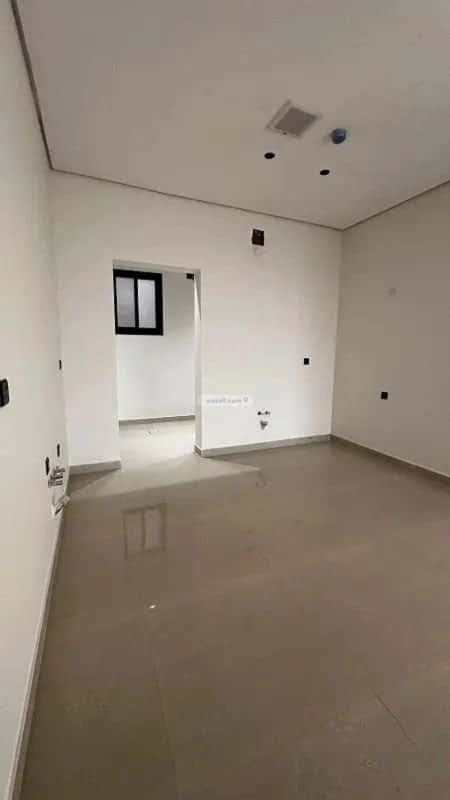 شقة 3 غرف في العارض 1