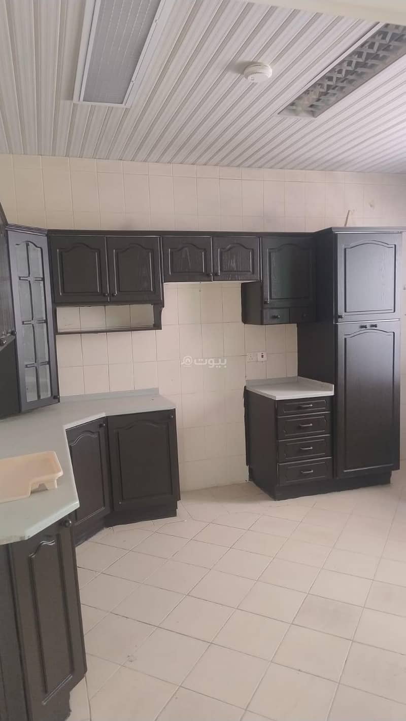 4 bedroom villa in Al Izdihar, Riyadh 26