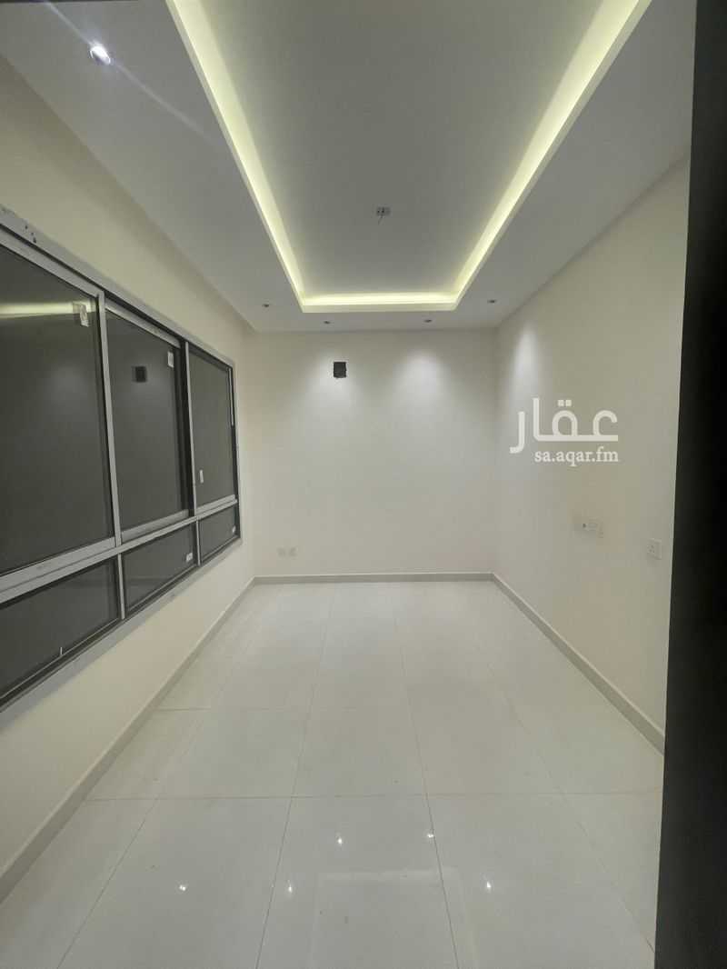 3 bedroom villa in Al Janadriyah, Riyadh 21