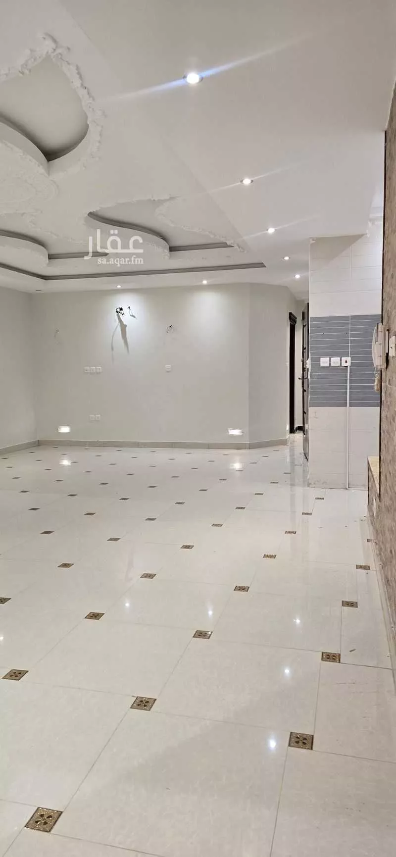 4 bedroom apartment in Abhur North, Jeddah 3