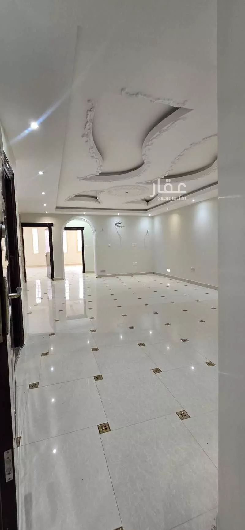 4 bedroom apartment in Abhur North, Jeddah 9