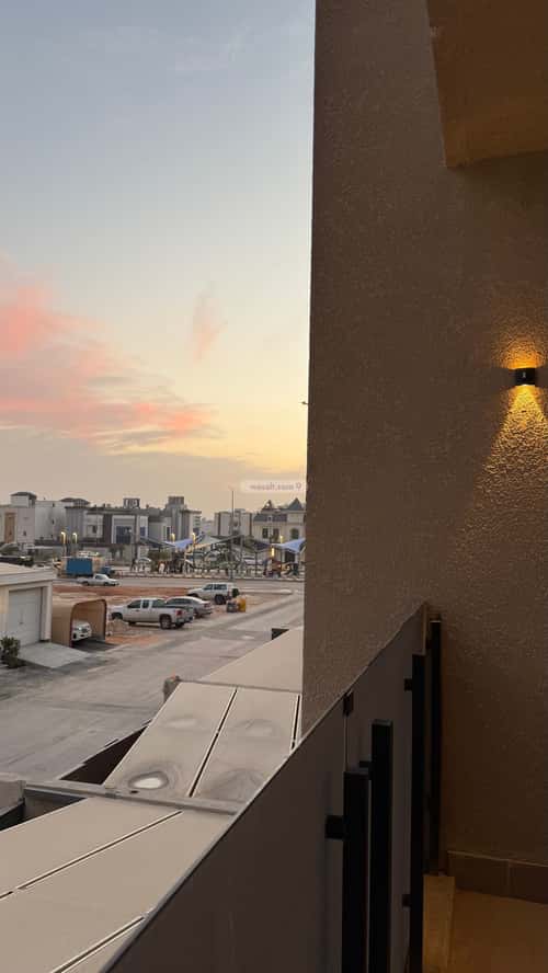 4 bedroom floor in Al Aridh 8
