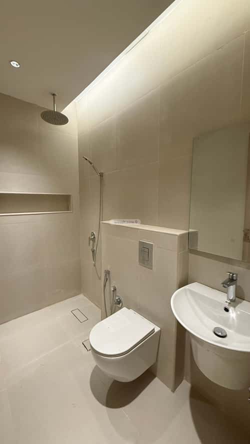 4 bedroom floor in Al Aridh 10