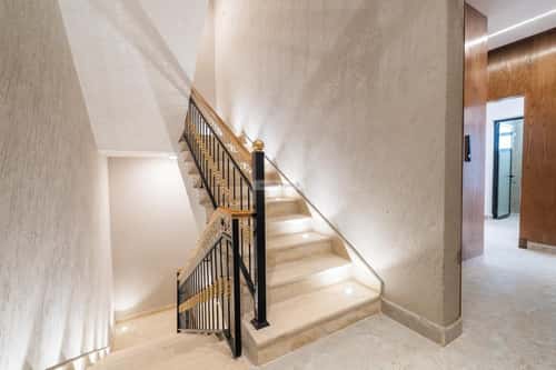 4 bedroom apartment in Al Rawdah, Eastern Province 4