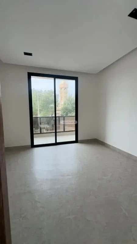 4 bedroom apartment in Al Rawdah 4