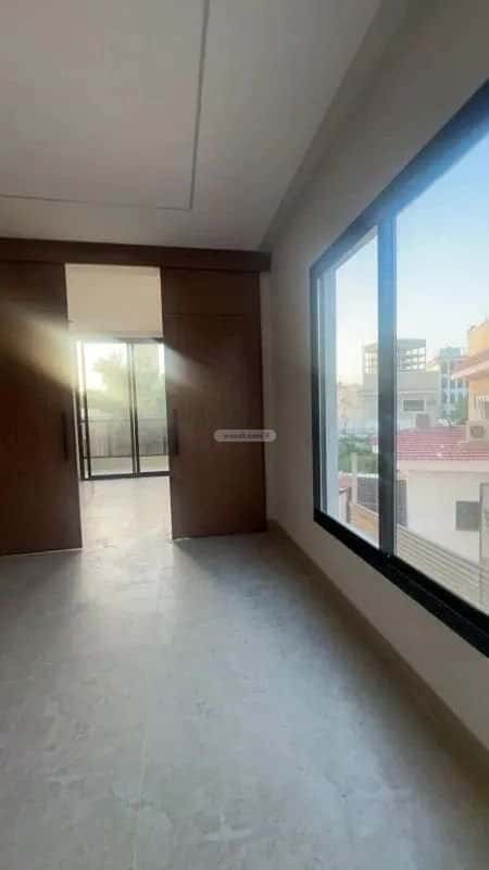 6 bedroom apartment in Muhammed Ibn Saud 10
