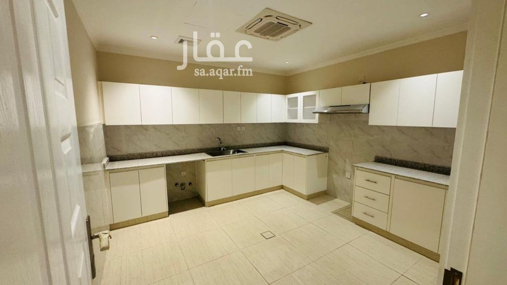 3 bedroom villa in Al Rakah Ash Shamaliyah, Eastern Province 6
