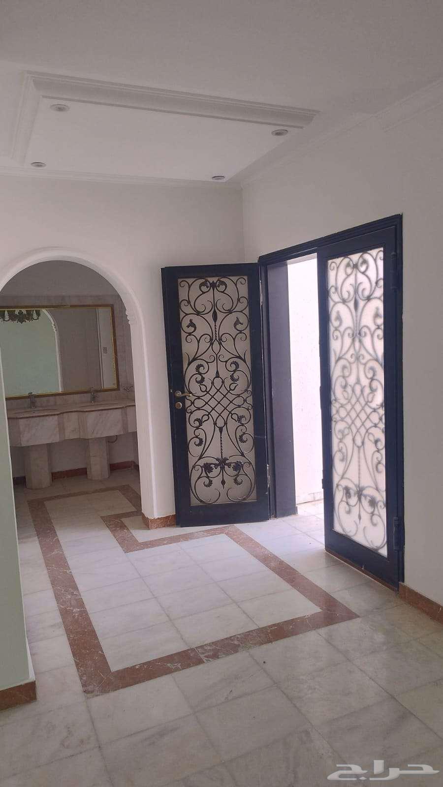 8 bedroom villa in Al Izdihar, Riyadh 9