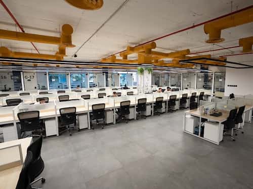 مكتب 9000 م² في السويدي 3