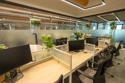 9000 sqm office in As Suwaidi 8