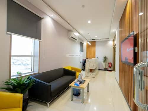 مكتب 884 م² في العارض 1