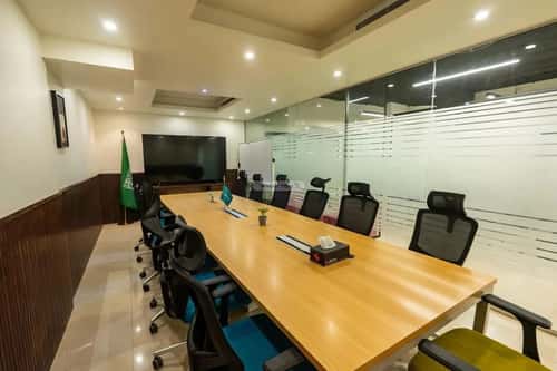 3000 sqm office in King Abdul Aziz 11