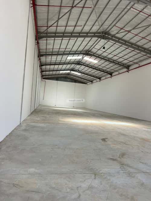 warehouse in Al Sulay 4