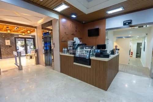 3000 sqm office in King Abdul Aziz 6