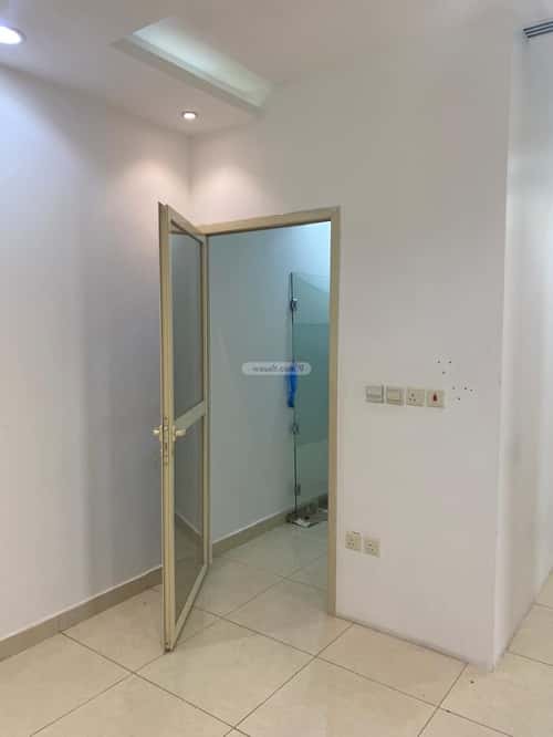 3410 sqm office in Al Yasmin 6