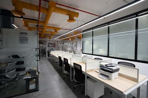 9000 sqm office in As Suwaidi 1