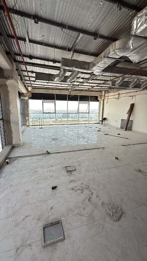 مكتب 630 م² في الروضة 2