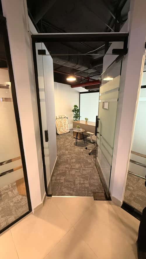 622 sqm office in Al Aqiq 13