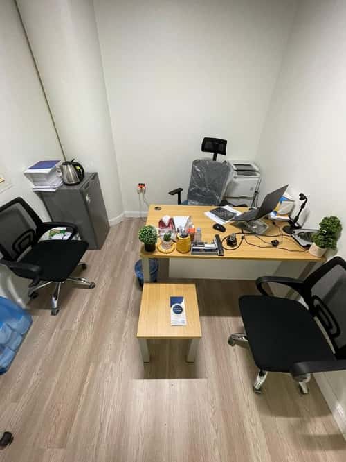 3000 sqm office in King Abdul Aziz 5