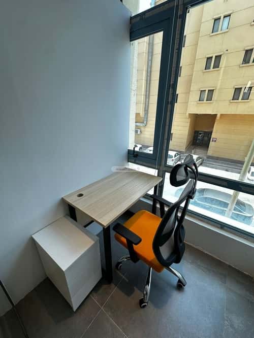 9000 sqm office in As Suwaidi 12