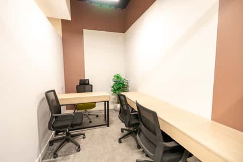 3000 sqm office in King Abdul Aziz 2