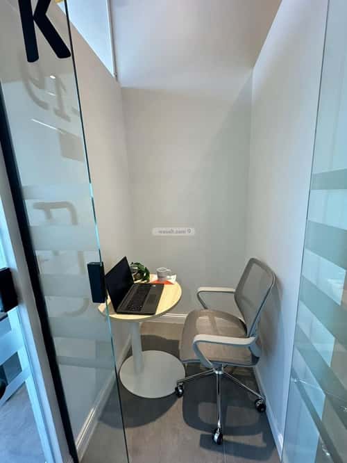 9000 sqm office in As Suwaidi 3