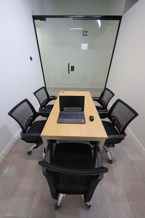 3000 sqm office in King Abdul Aziz 6
