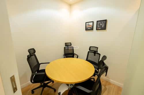 884 sqm office in Al Aridh 3