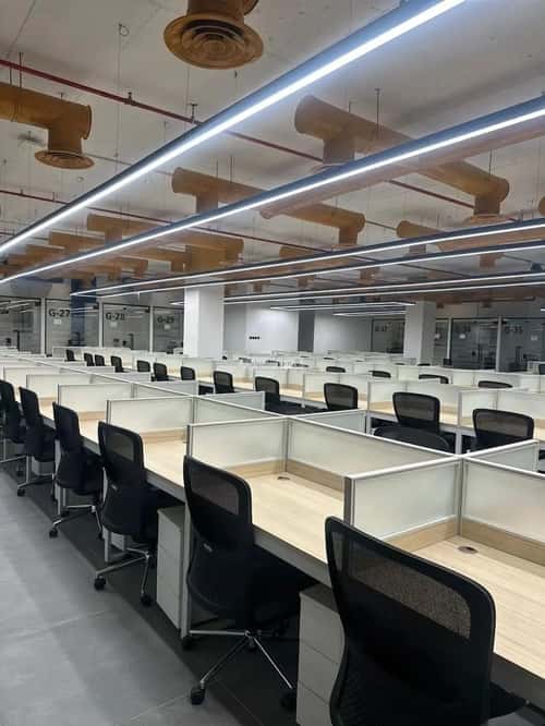 9000 sqm office in As Suwaidi 5