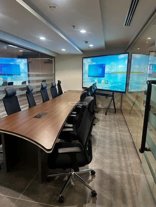 9000 sqm office in As Suwaidi 11