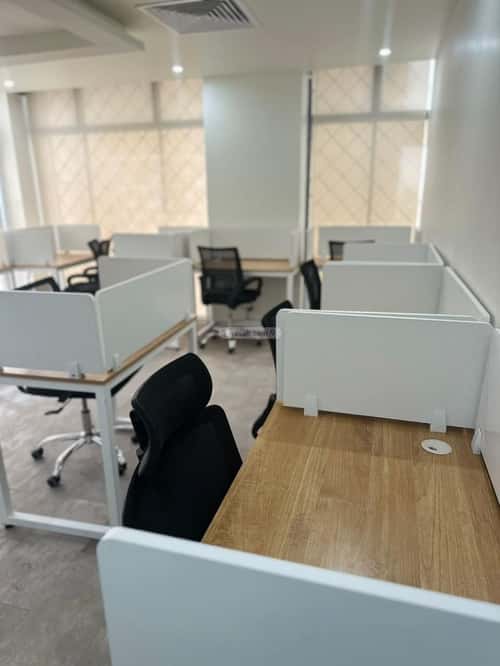 9000 sqm office in As Suwaidi 2