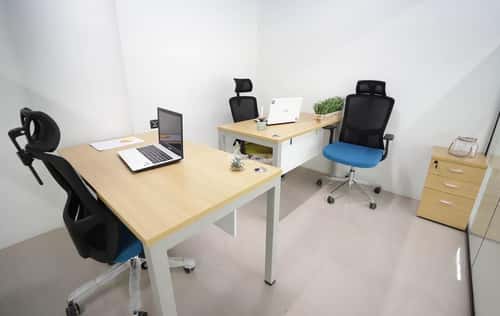 3000 sqm office in King Abdul Aziz 11