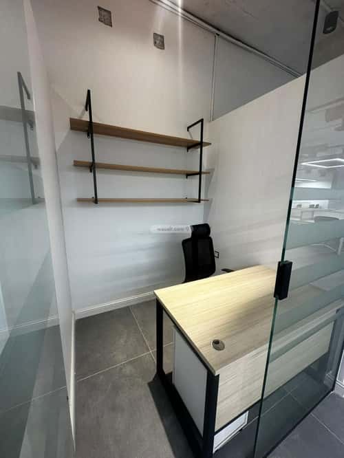 9000 sqm office in As Suwaidi 10