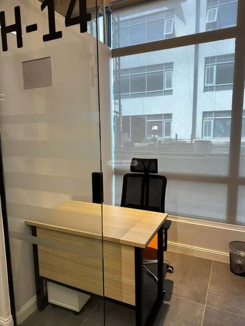 9000 sqm office in As Suwaidi 3