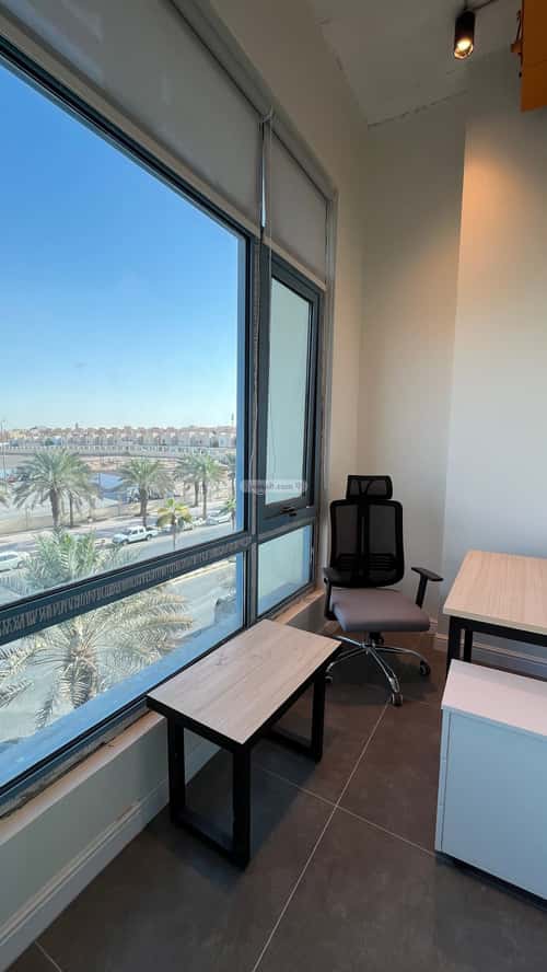 9000 sqm office in As Suwaidi 3